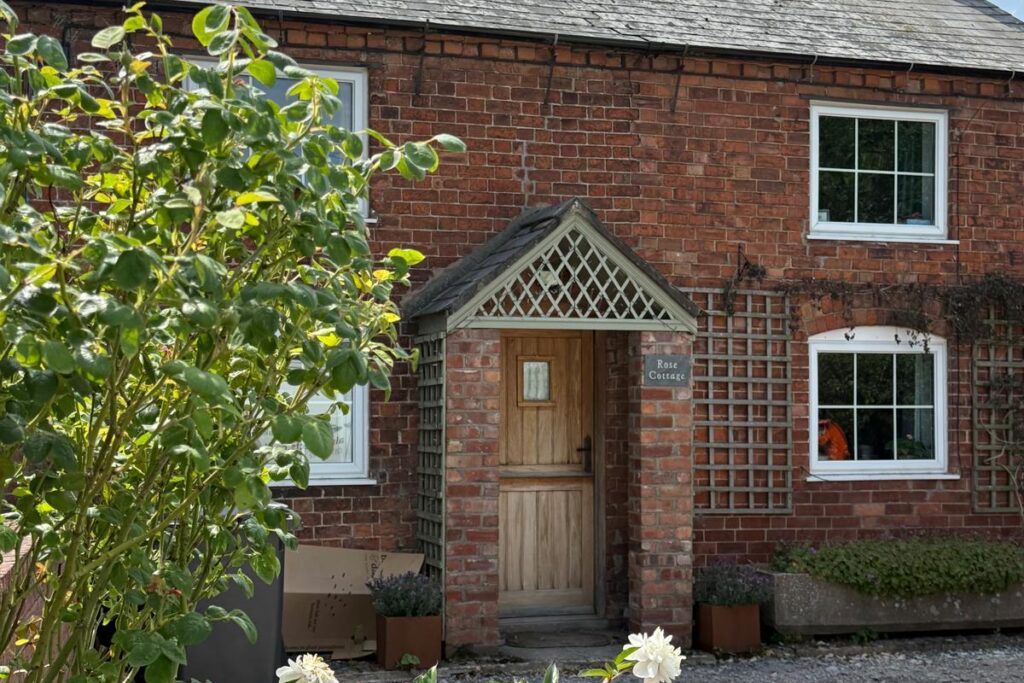 Project Rose Cottage 2